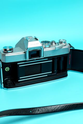 Mamiya 500 DTL + Obiettivo 50mm f/1.8 - Fotocamera