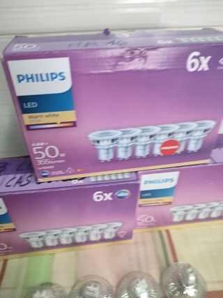 Bombilla led 4,6w tres caja cada una uni