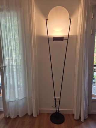 GARCIA GARAY. URANIA,  LÁMPARA DE PIE