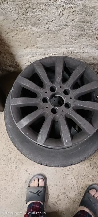 Llantas pintadas