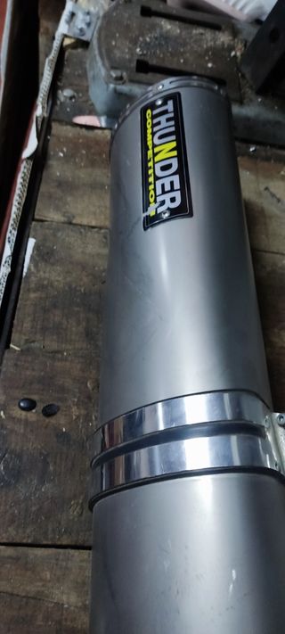 Tubo de escape thunder competition
