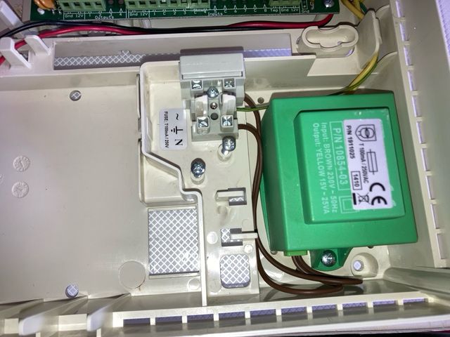 Central de alarma Crow