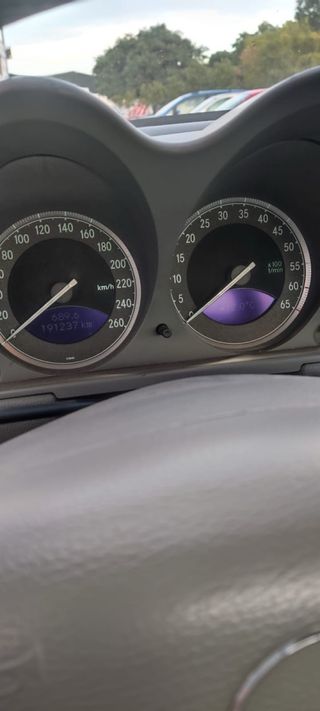 Mercedes-Benz SL500 2003