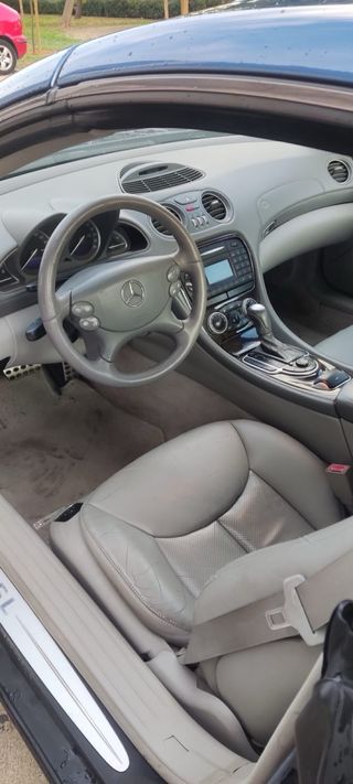 Mercedes-Benz SL500 2003