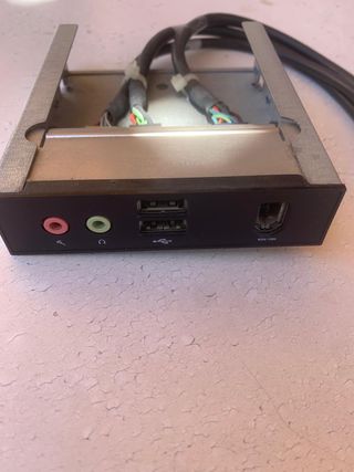 Módulo para panel frontal PC de Audio /USB/1394-A 