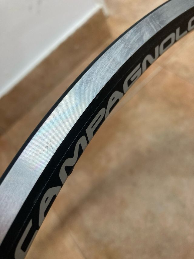 Llanta Campagnolo Neutron nueva