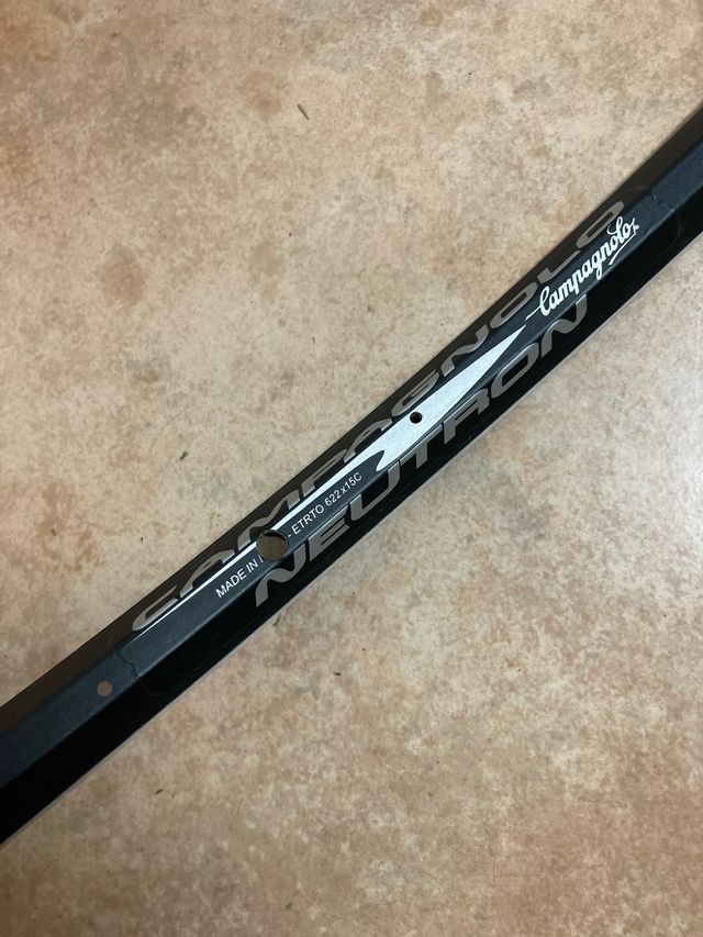 Llanta Campagnolo Neutron nueva