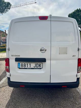 Nissan NV200 2015