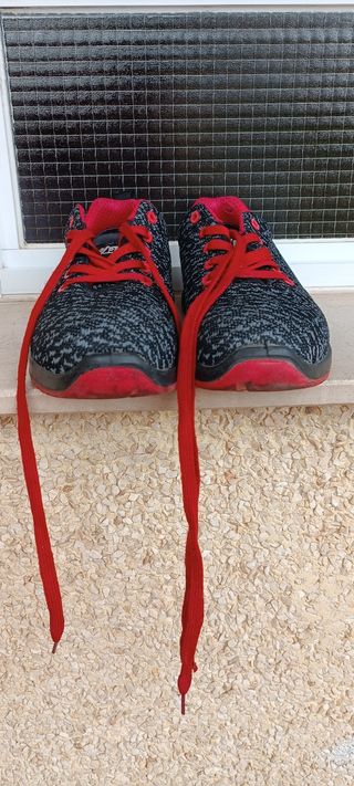 Zapatos seguridad Vpro Velilla n 40.