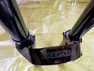 Horquilla 27,5 Boost SR Suntour AION 36 X