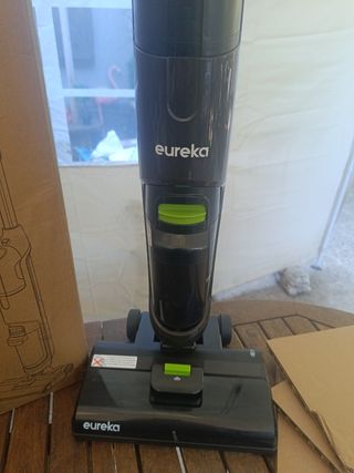 EUREKA NEW400 Aspirador Escoba sin Cable