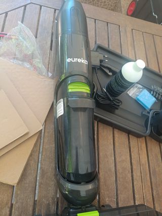 EUREKA NEW400 Aspirador Escoba sin Cable