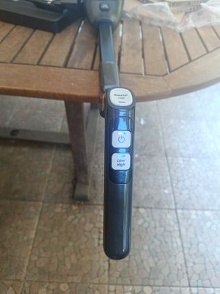 EUREKA NEW400 Aspirador Escoba sin Cable