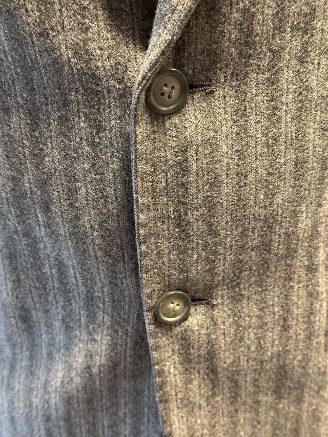 Giacca a righe verticali grigie Tagli 54.