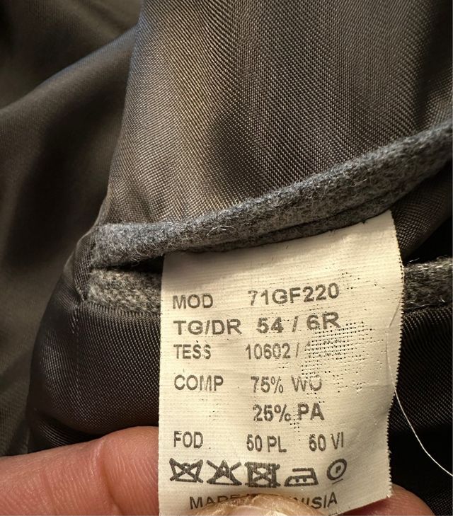 Giacca a righe verticali grigie Tagli 54.