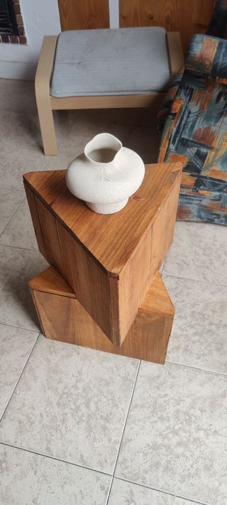 Mesa decorativa pedestal para decoración