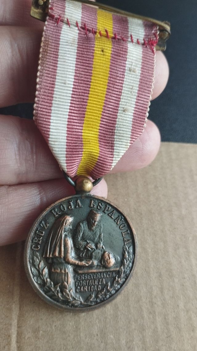 PREMIO A LA CONSTANCIA CRUZ ROJA Y DOCUMENTO 1955