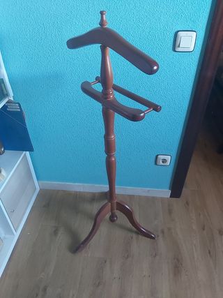 Perchero de pie