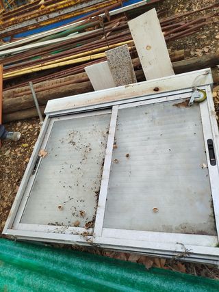 Ventanas de aluminio con persiana