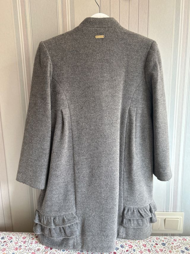 Abrigo niña talla 6 Marca Sanmar