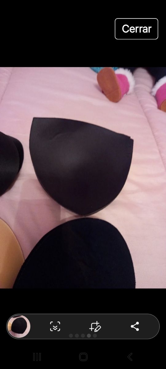 Relleno para bikinis o sujetadores o bikinis.