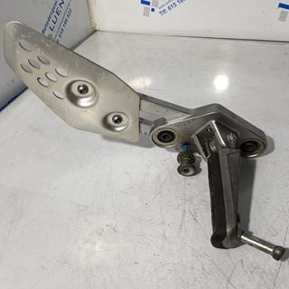 Estribera izquierda Yamaha MT 07 2017