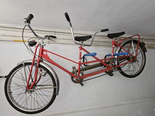 Bicicleta tándem vintage roja marca Bottecchia