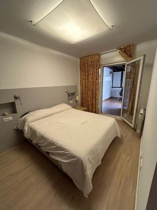 Piso en Urb. con piscina