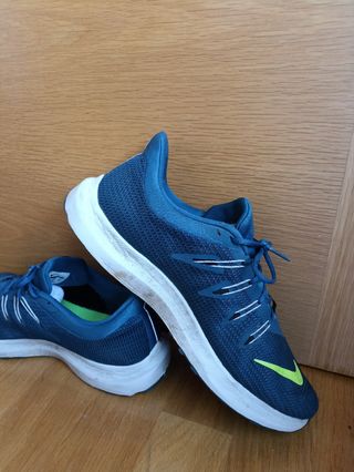 Nike Running Quest 1