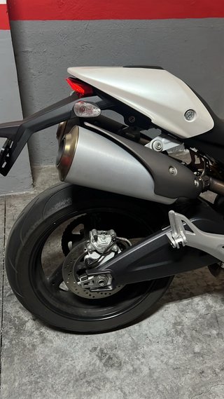 Ducati monster 696 2009 10.000km