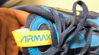 Zapatillas Nike Airmax Bolt.T. 37,5