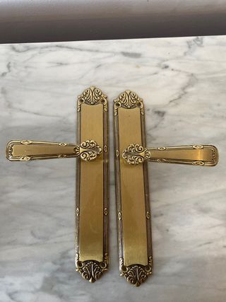 Picaporte dorado
