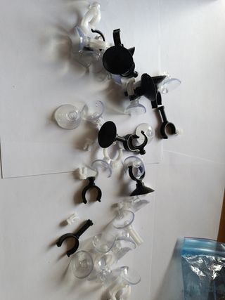 Ventosas y sujeccion tubos acuarios