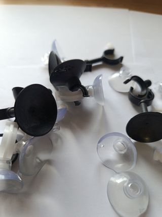 Ventosas y sujeccion tubos acuarios