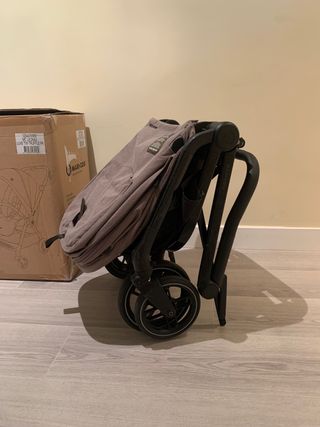 Silla ligera Maxi Cosi Leona 2 -  Twillic Truffle