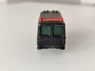 Equipo A. Guisval . furgón mercedes Benz