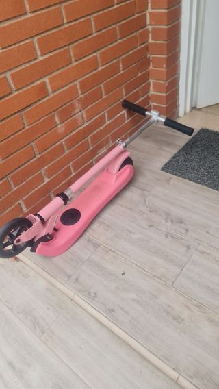 Patinete niña eléctrico