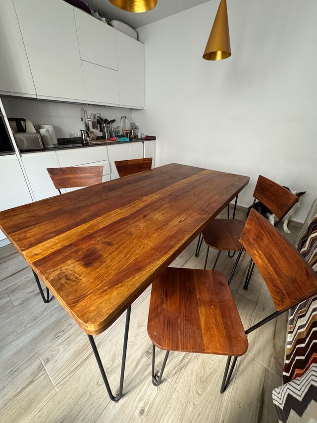 Mesa comedor  - 4 sillas