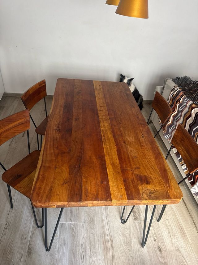 Mesa comedor  - 4 sillas