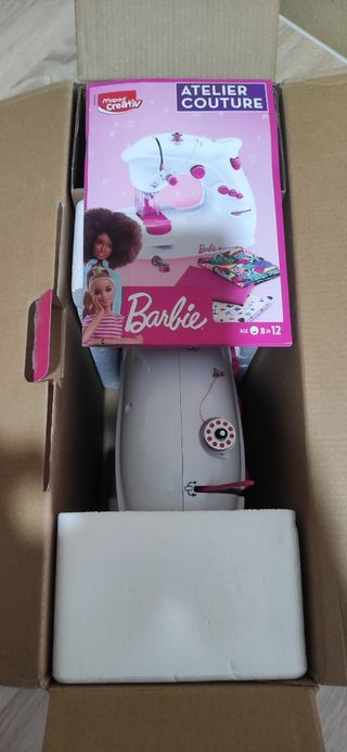 Maquina de coser BARBIE
