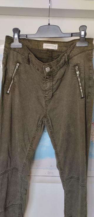 Pantalones militares Zara 