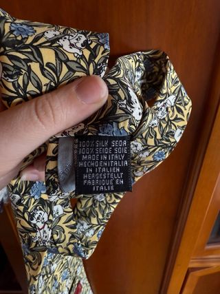Corbata de seda edición limitada