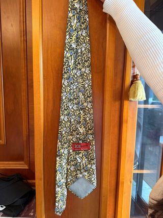 Corbata de seda edición limitada