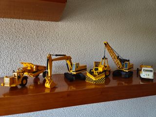 Maquetas máquinas CAT Caterpillar varios