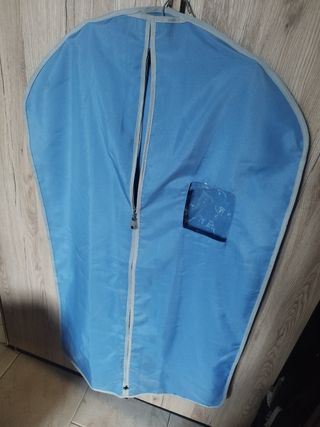 Porta abiti corti e lunghi 5 euro l'uno