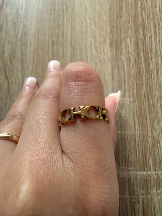 Anillo carolina herrera