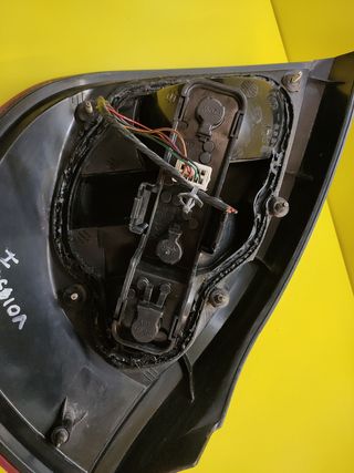 ✅PILOTO TRASERO IZQUIERDO NISSAN ALMERA II N16