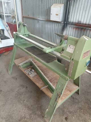 Torno y tronzadora 