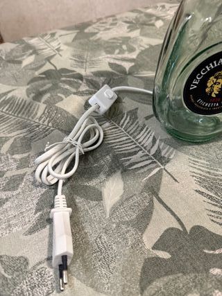 Lampada da tavolo base bottiglia Vecchia Romagna