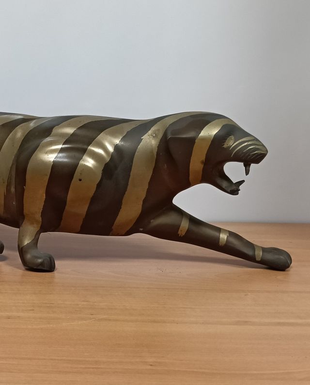 Tigre metalico vintage